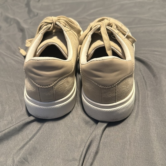 H&M - Picture 3 of 3